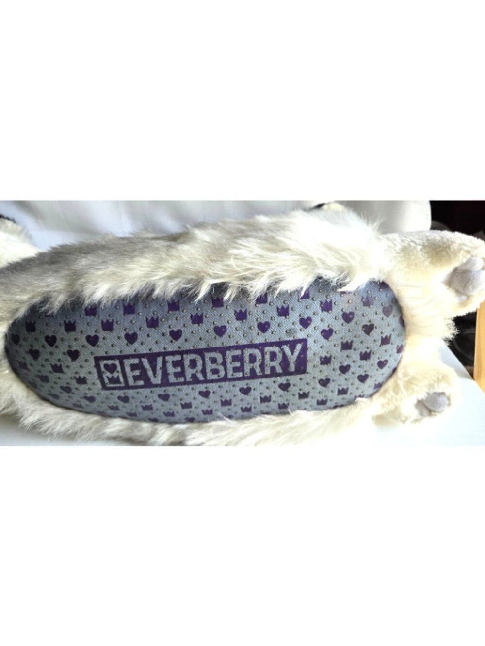Beverberry Fuzzy Wolf  Women's Slippers Size W 7-9 - Picture 5 of 8